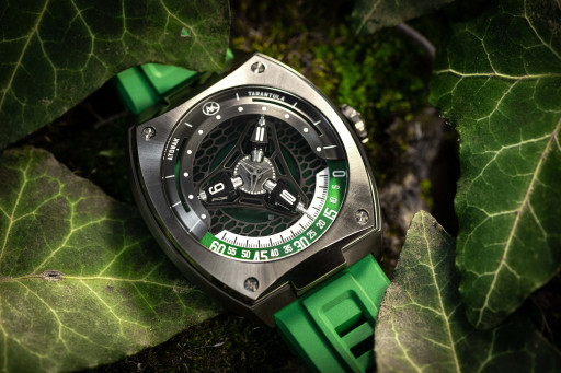 ATOWAK's New Wandering Hour Timepiece That Pays Tribute to the Mysterious Spider is Going to Launch in July