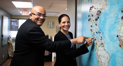 Karla Telles and Lindberg Araya Join the Crestcom Network