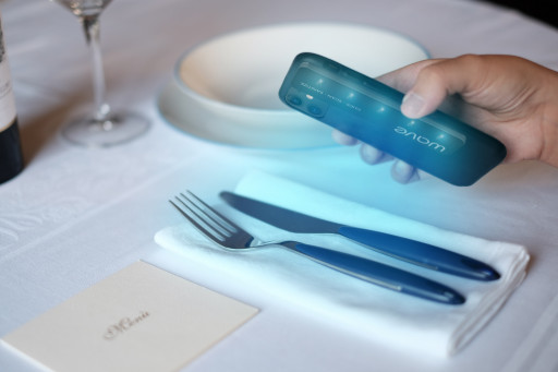 Wave by UV-C Labs Transforms Mobile Phones Into the Ultimate Everyday Sanitizing Tool