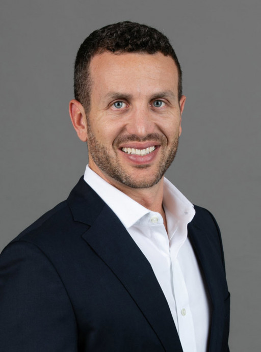 Jordan Fried, Principal of Sterling Organization, is Named a 2022 Honoree of ICSC’s 4 Under 40 Award
