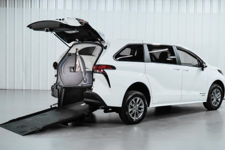 Wheelchair-Accessible 2021 Toyota Sienna Hybrid Conversion