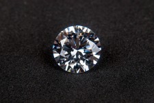 Long Jewelers Debuts New Lab-Grown Diamond Inventory from Pure Grown Diamonds