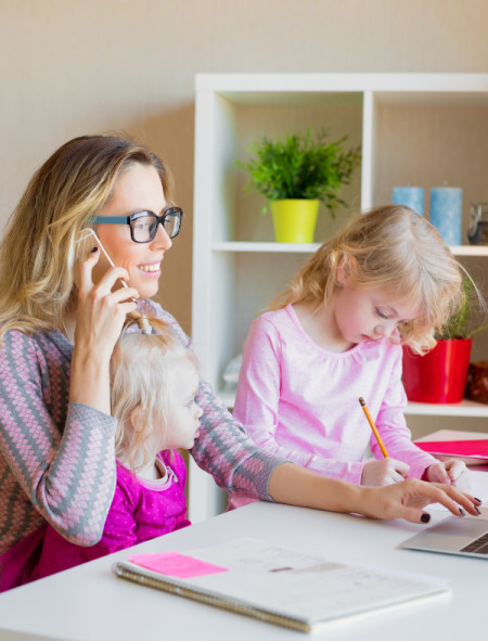 Mompreneur: Stay at home mom and business owner