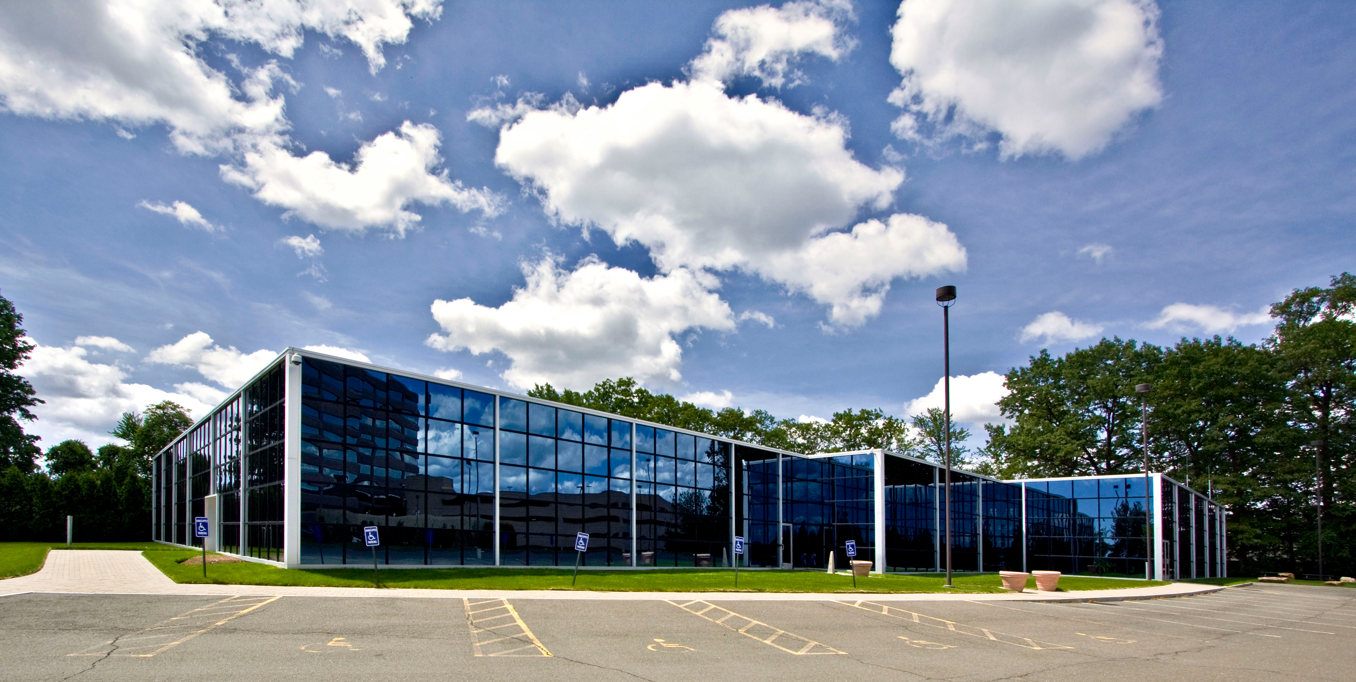 Five Star Products Relocates Headquarters to Shelton, CT; R.D. Scinto Property Offers Customized