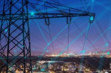Centralized vs. Decentralized Power