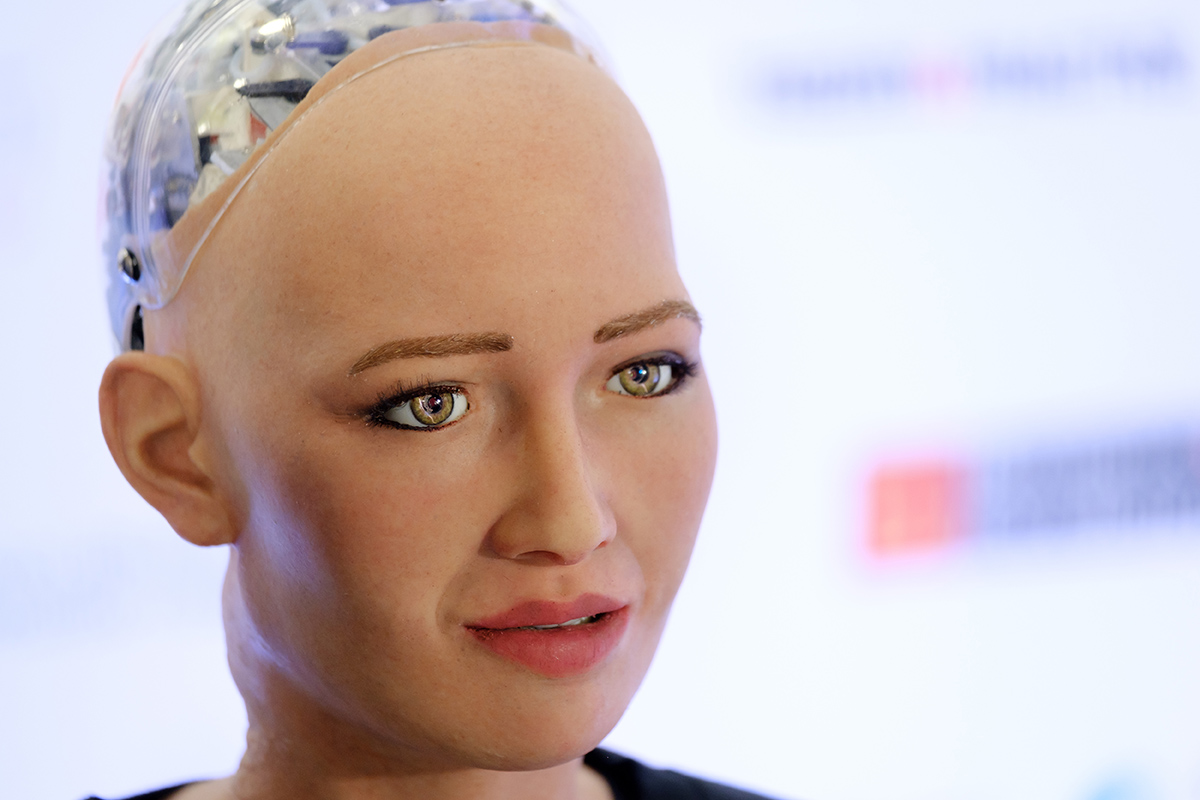 Sophia The Robot Comes To Bahrain For The First Time To Participate In